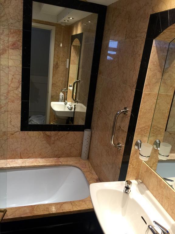 Lord Milner Otel Londra Dış mekan fotoğraf